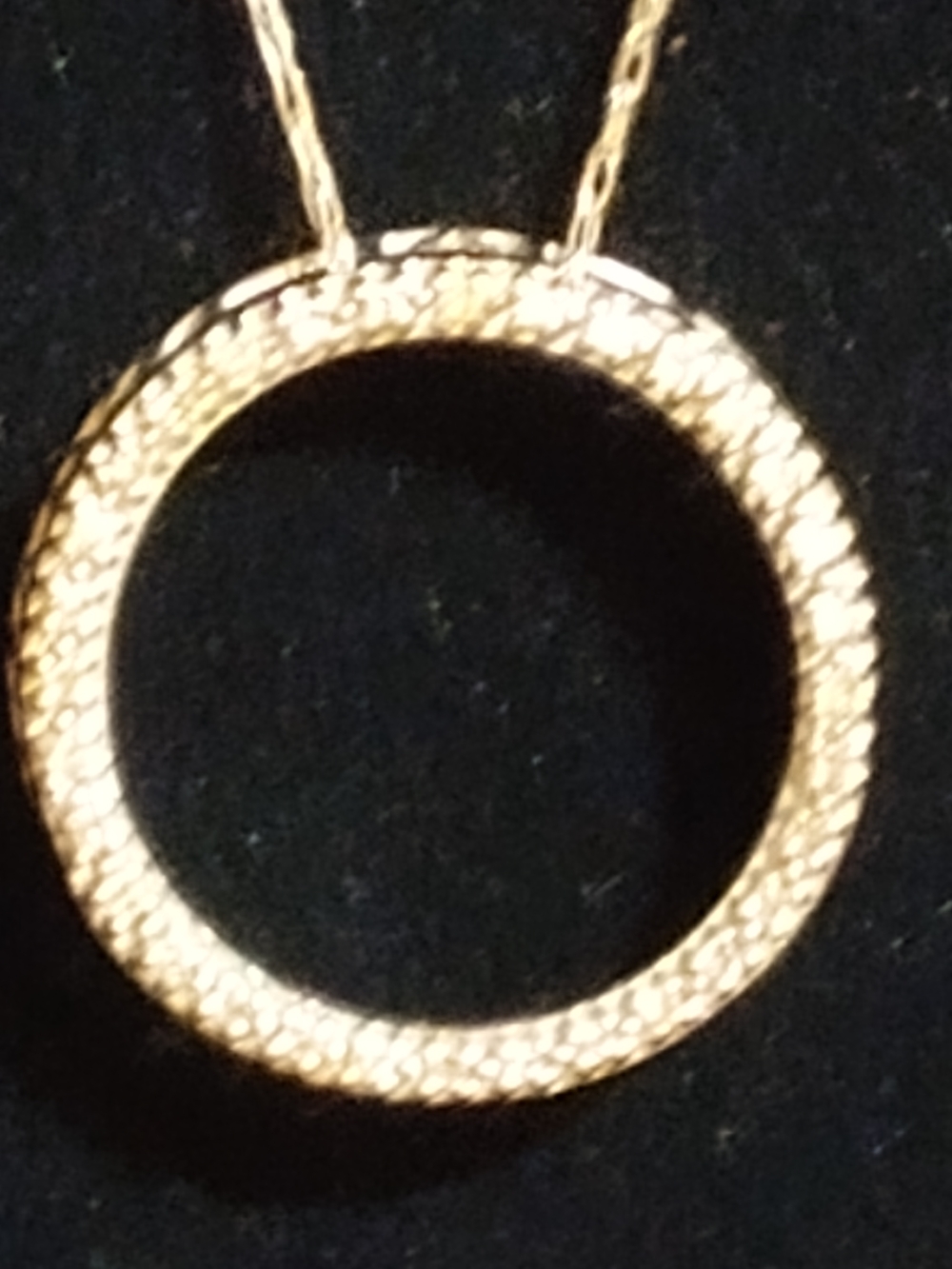 Stunning 10 Karat Diamond Necklace With Pendant With Love Around The Rear - Picture 3 of 9